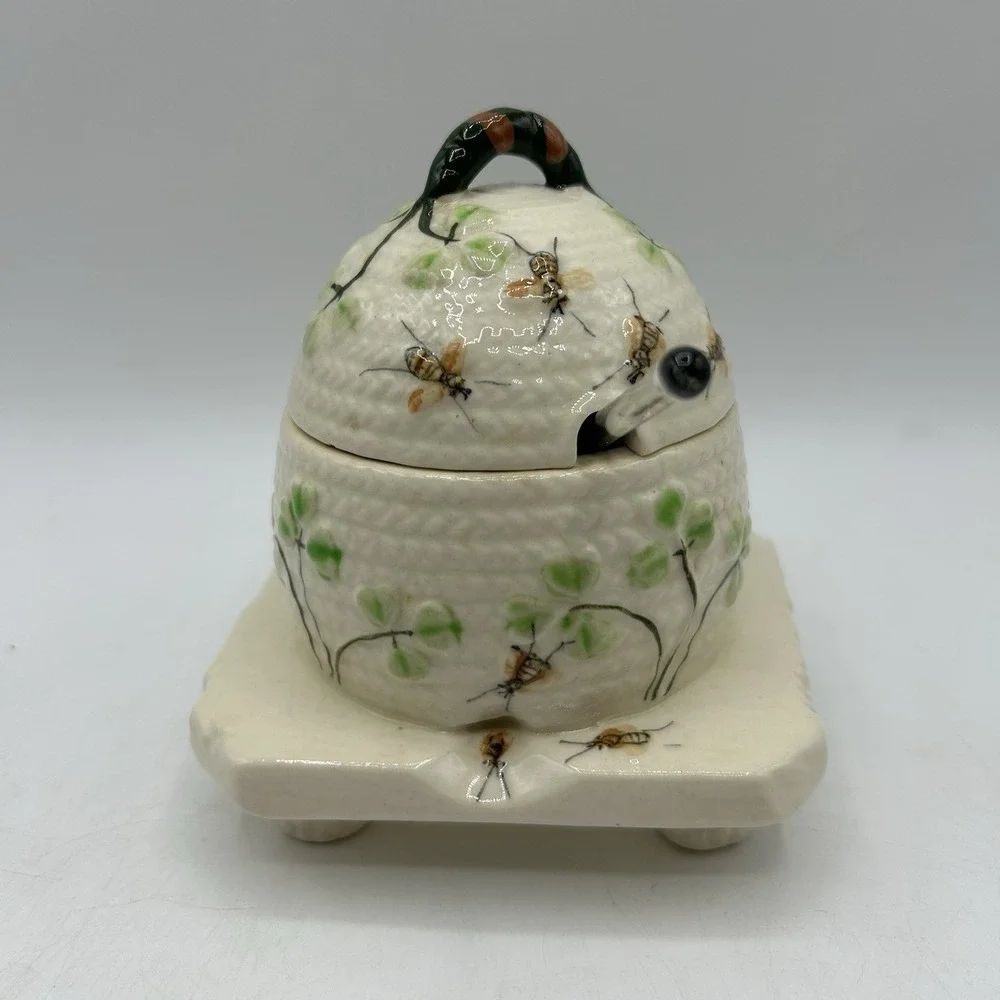 MARUHON WARE- CLOVIA BEE HIVE HONEY‎ POT-RARE-1930's-1940,s, VINTAGE w/ Spoon